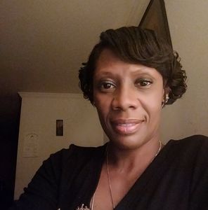 Meet your Posher, Rochella